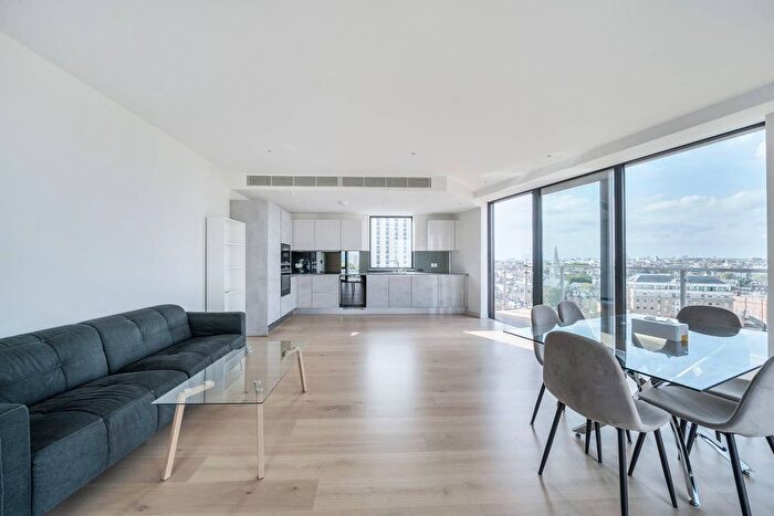 3 Bedroom Flat For Sale In Ebury Apartments, Victoria, London, SW1V