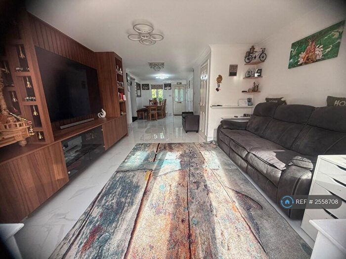 3 Bedroom Semi-Detached House To Rent In Epsom Close, Stevenage, SG1