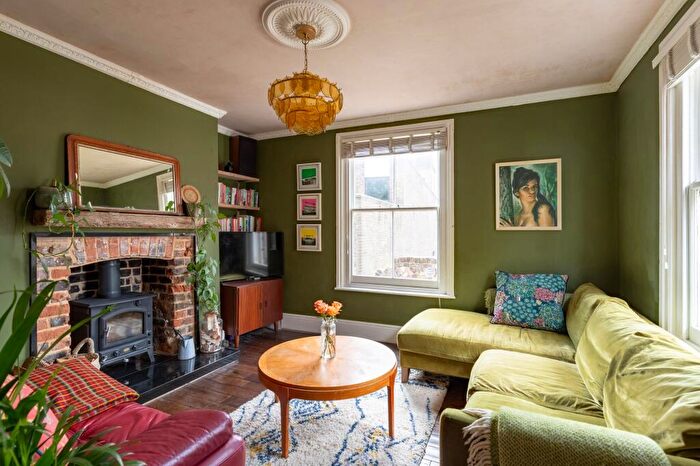 2 Bedroom End Of Terrace House For Sale In Wheatley Place, Margate, CT9