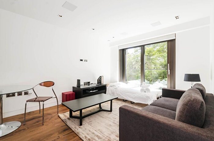 1 Bedroom Apartment To Rent In Wood Street London, EC2Y