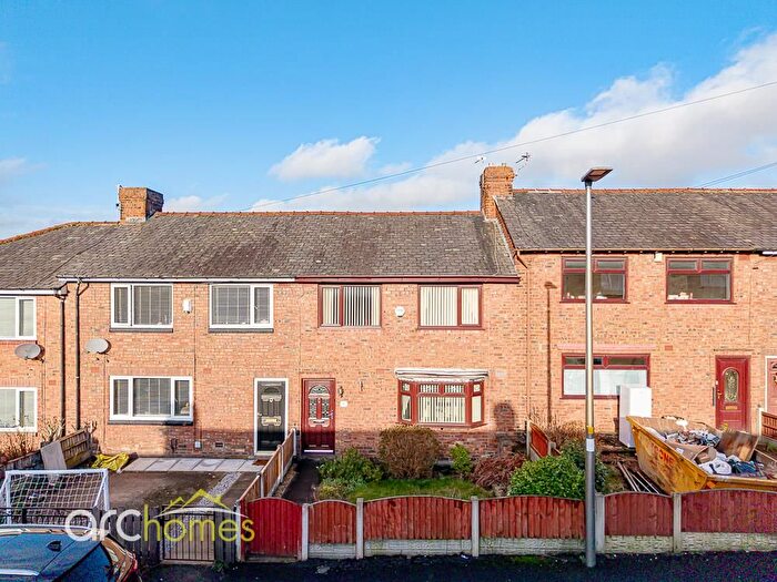 3 Bedroom Terraced House For Sale In Wardley Road, Tyldesley, Manchester, M29