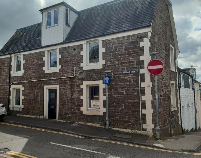 2 Bedroom Flat To Rent In Millar Street, Crieff, Perthshire, PH7