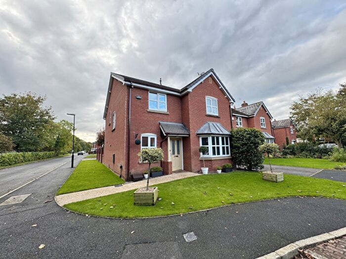 4 Bedroom Detached House To Rent In Rowan Close, Clifton, PR4