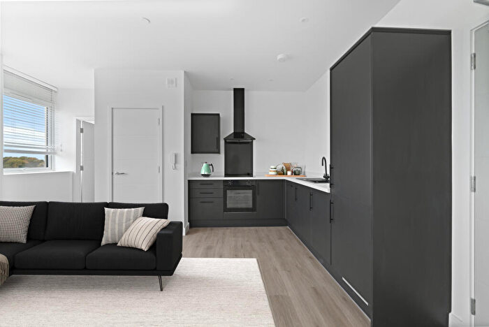 2 Bedroom Penthouse To Rent In Guild House, Oundle Road, Peterborough, PE2