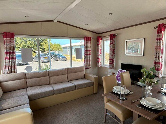 2 Bedroom Caravan For Sale In Sand Le Mere Holiday Park, HU12