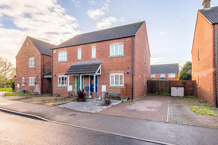 2 Bedroom Semi-Detached House For Sale In Porthouse Drive, Pinchbeck, Spalding, PE11