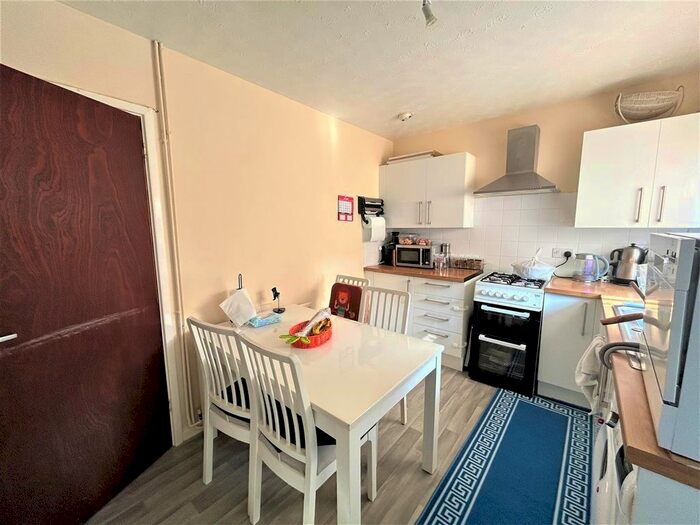 2 Bedroom Terraced House To Rent In Horseshoe Close, St. Leonards-On-Sea, TN38