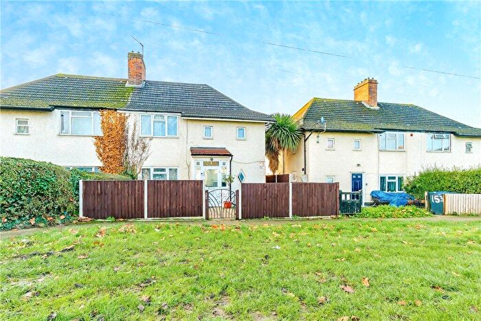 4 Bedroom Semi Detached House For Sale In Norbury Avenue, Thornton Heath, Surrey, CR7
