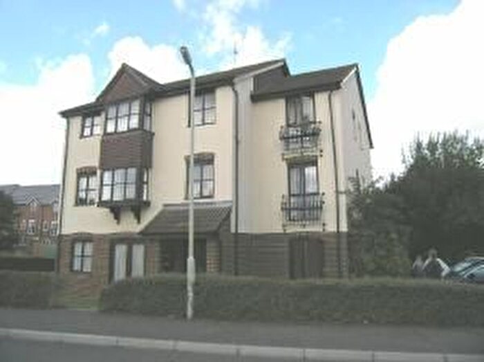 1 Bedroom Flat To Rent In Longacre Road, Ashford, TN23