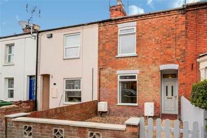 2 Bedroom House To Rent In Linden Road, Gloucester, GL1