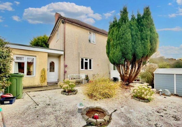 3 Bedroom Semi-Detached House For Sale In West Croft, Blagdon, Bristol, Avon, BS40