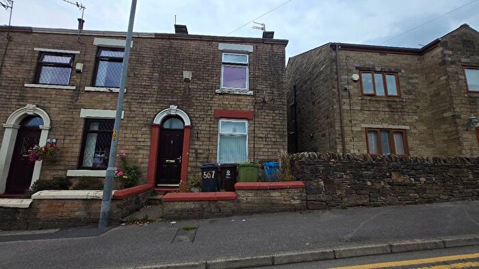 2 Bedroom Terraced House For Sale In Huddersfield Road, Waterhead, Oldham, OL4