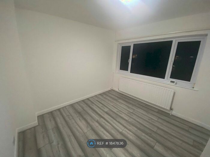 1 Bedroom Maisonette To Rent In Holyrood Avenue, Harrow, HA2