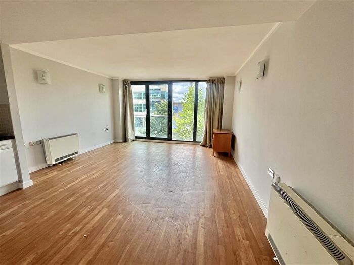 1 Bedroom Flat To Rent In Belward Street, Nottingham, NG1