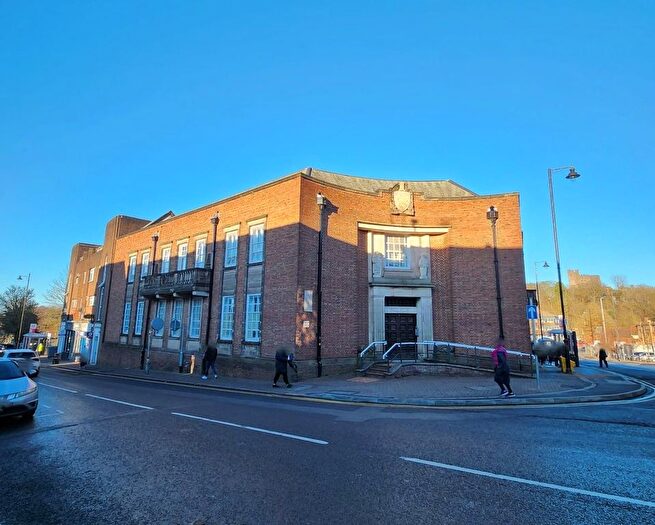 2 Bedroom Flat To Rent In New Street, Dudley, DY1