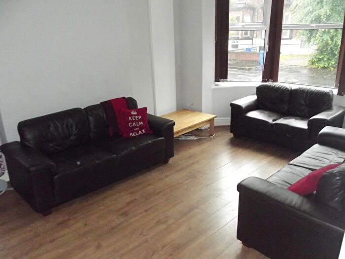 10 Bedroom Semi-Detached House To Rent In Victoria Road, Manchester, M14