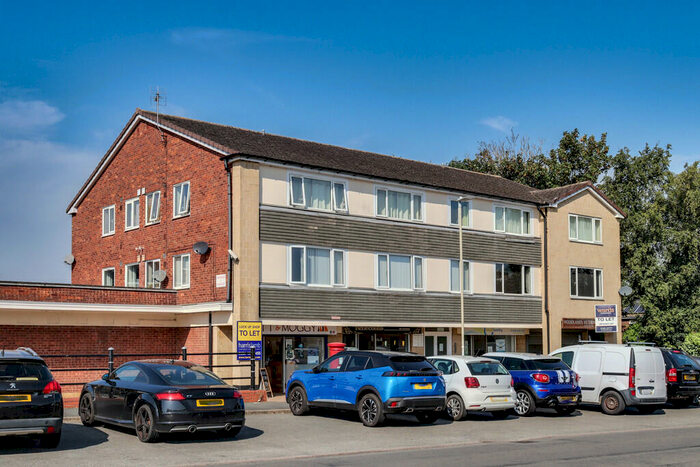 2 Bedroom Flat To Rent In Boyslade Road, Burbage, LE10