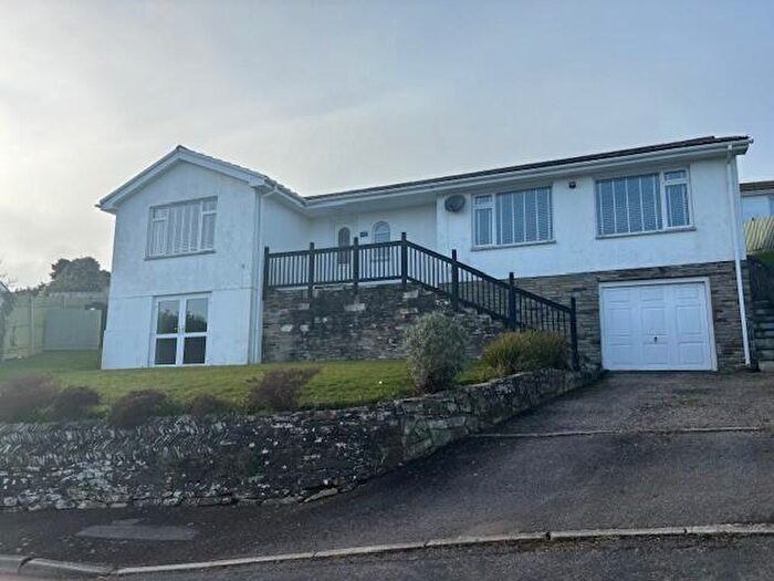 3 Bedroom Detached Bungalow To Rent In Portmellon Park, Portmellon, PL26