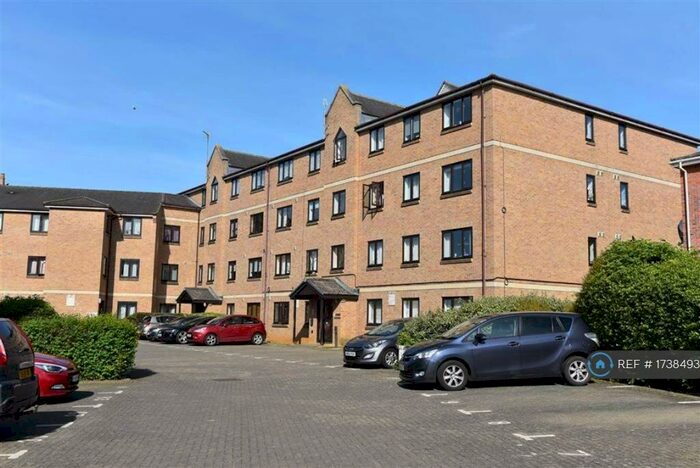 2 Bedroom Flat To Rent In Henry Bird Way, Northampton, NN4