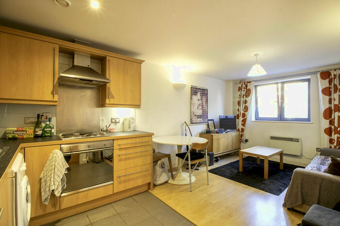 1 Bedroom Apartment To Rent In Velocity North, Leeds, LS11