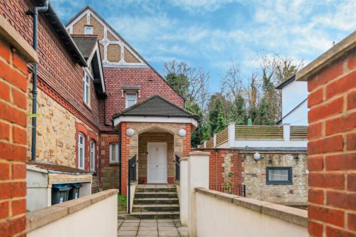 2 Bedroom Terraced House For Sale In High Street, Nutfield, Redhill, RH1