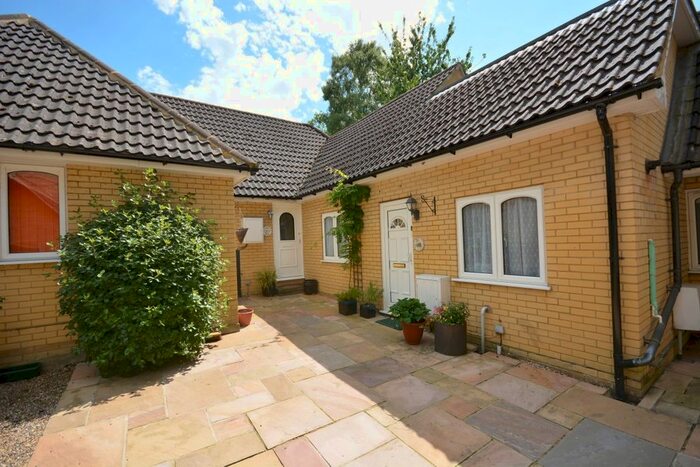 1 Bedroom Bungalow To Rent In Broadwater Down, Tunbridge Wells, TN2