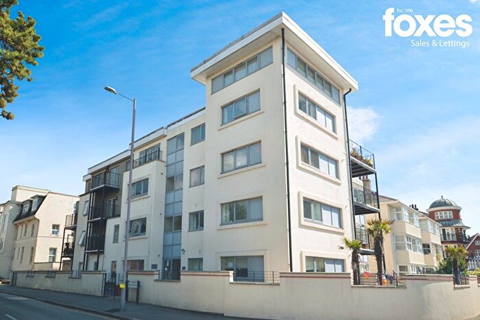 2 Bedroom Apartment For Sale In Waves, Owls Road, Bournemouth, Dorset, BH5