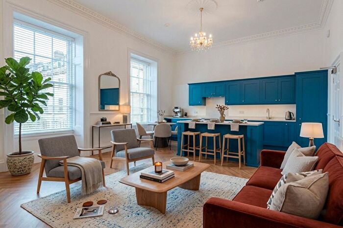 2 Bedroom Flat For Sale In Apartment, Portland Square, Bristol, Somerset, BS2