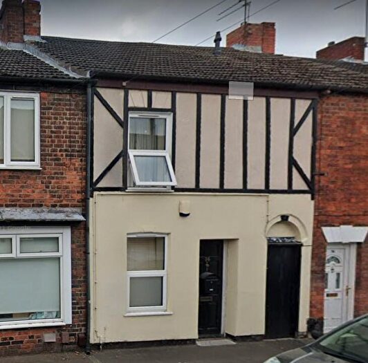 3 Bedroom Terraced House To Rent In Newland St West | Student House | /, LN1
