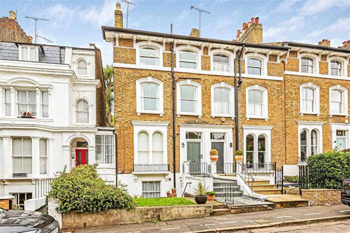 2 Bedroom Flat To Rent In Cambrian Road, Richmond, TW10