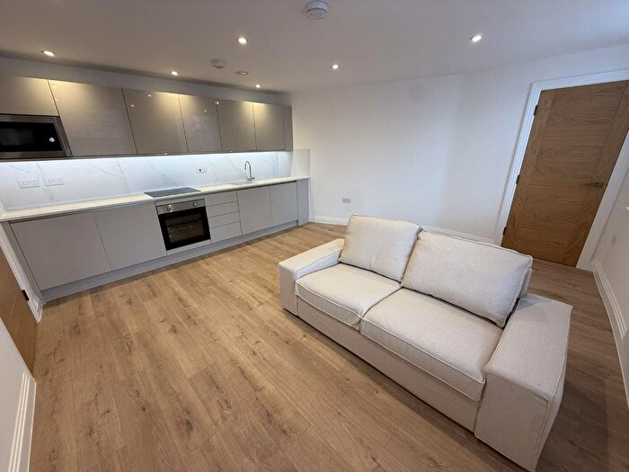 1 Bedroom Flat To Rent In Market Place, Reading, RG1