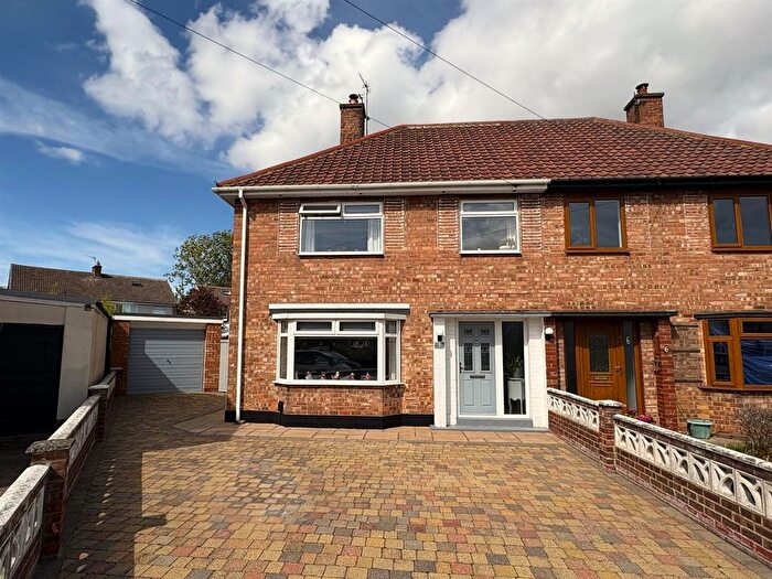3 Bedroom Semi-Detached House For Sale In Richmond Crescent, Billingham, TS23