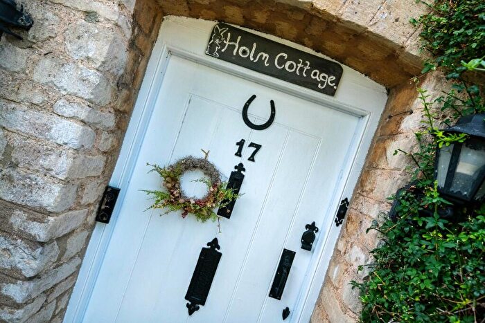 2 Bedroom Cottage For Sale In Tallington Road, Barholm, PE9