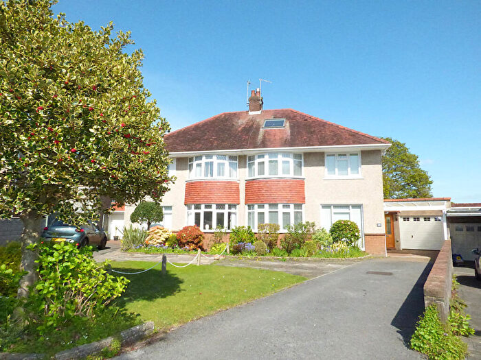 4 Bedroom Semi Detached House For Sale In Fernhill Close Blackpill Swansea, SA3