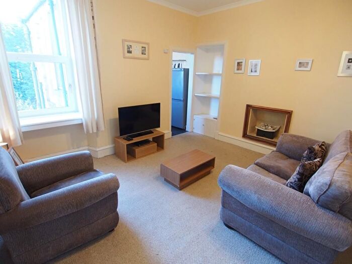1 Bedroom Flat To Rent In Union Grove Tl, Aberdeen, AB10