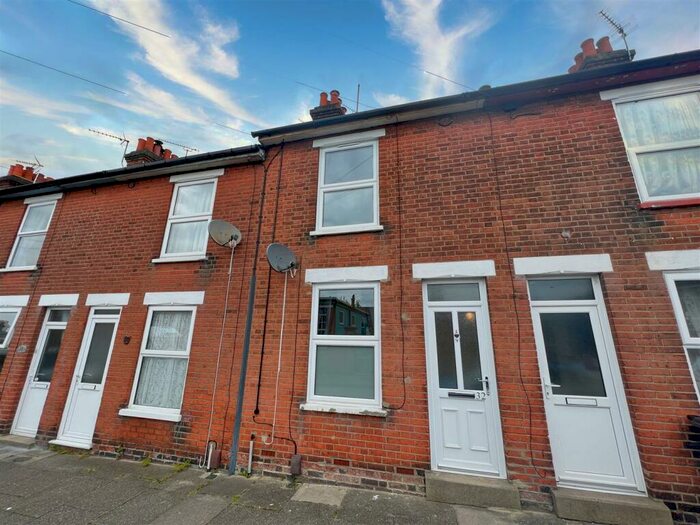3 Bedroom Terraced House To Rent In Tennyson Road, Ipswich, IP4