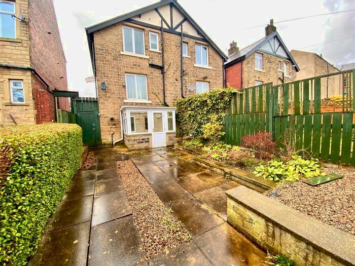2 Bedroom Semi-Detached House To Rent In Arnold Street, Birkby, Huddersfield, HD2