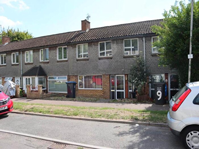 3 Bedroom House To Rent In Furzen Crescent, Hatfield, Hertfordshire, AL10