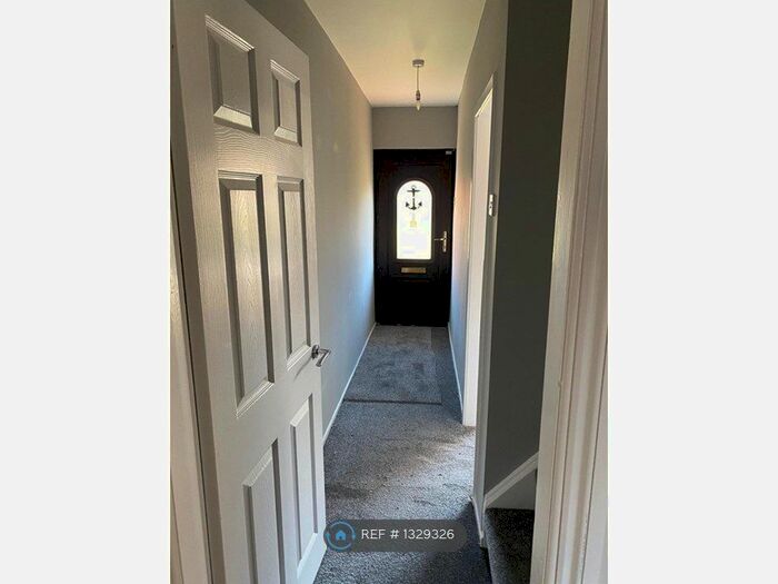 3 Bedroom Semi-Detached House To Rent In Corfield Place, Stoke-On-Trent, ST6