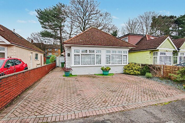 2 Bedroom Detached Bungalow For Sale In Merridale Road, Bitterne, SO19