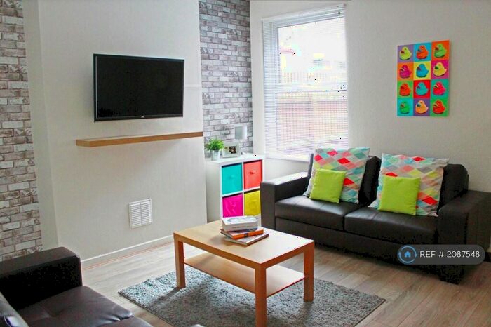 4 Bedroom Terraced House To Rent In Wren Street, Coventry, CV2