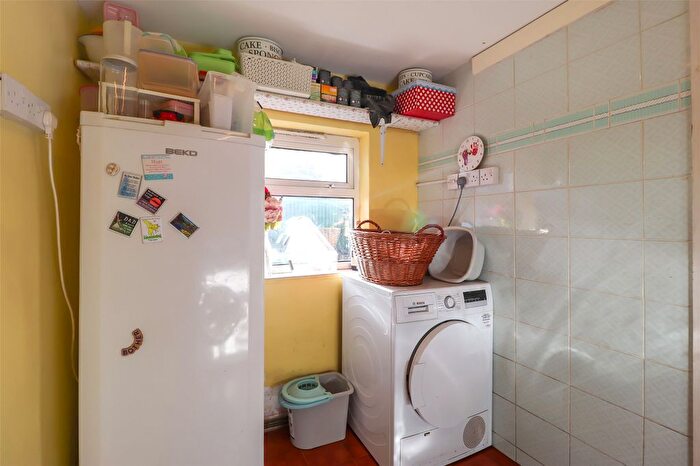 4 Bedroom Bungalow For Sale In Hartland, Bideford, Devon, EX39