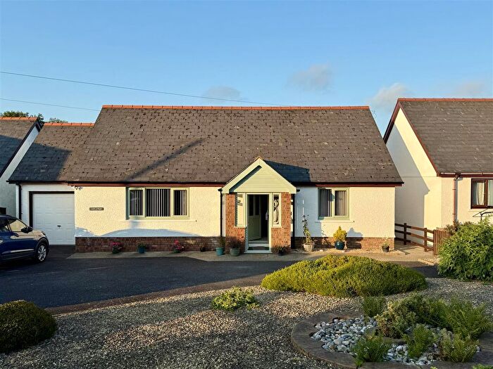 2 Bedroom Bungalow For Sale In Lon Yr Ysgol, Blaenporth, Cardigan, SA43
