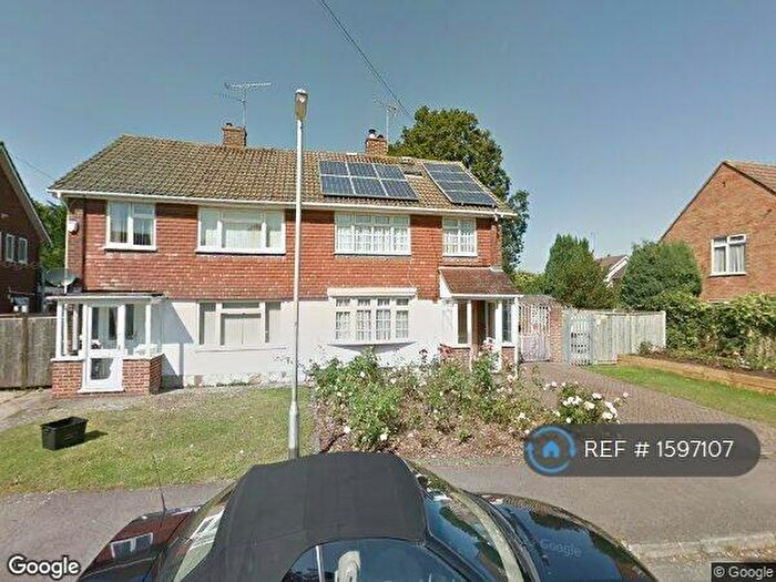 4 Bedroom Semi-Detached House To Rent In Radnor Road, Earley, Reading, RG6