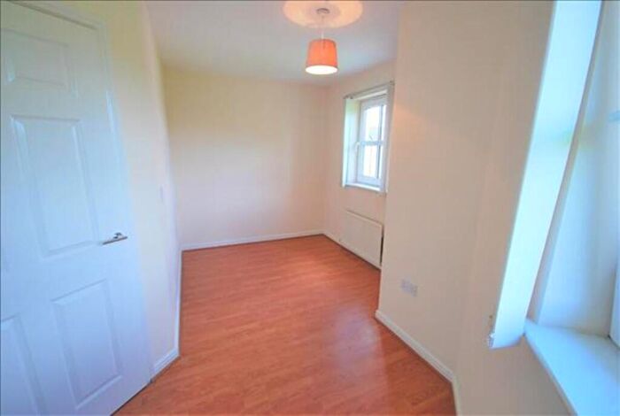 2 Bedroom Apartment To Rent In Tollbraes Road, Bathgate, EH48