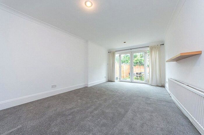 1 Bedroom Flat For Sale In Madeira Road, London, SW16