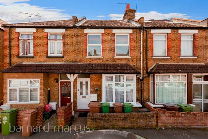 1 Bedroom Maisonette To Rent In Sorrento Road, Sutton, SM1