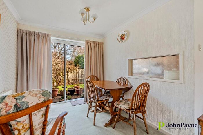 2 Bedroom Semi-Detached House For Sale In Grendon Close, Tile Hill, Coventry, CV4