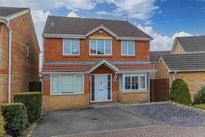4 Bedroom Detached House For Sale In Matthysens Way, St. Mellons, Cardiff CF3