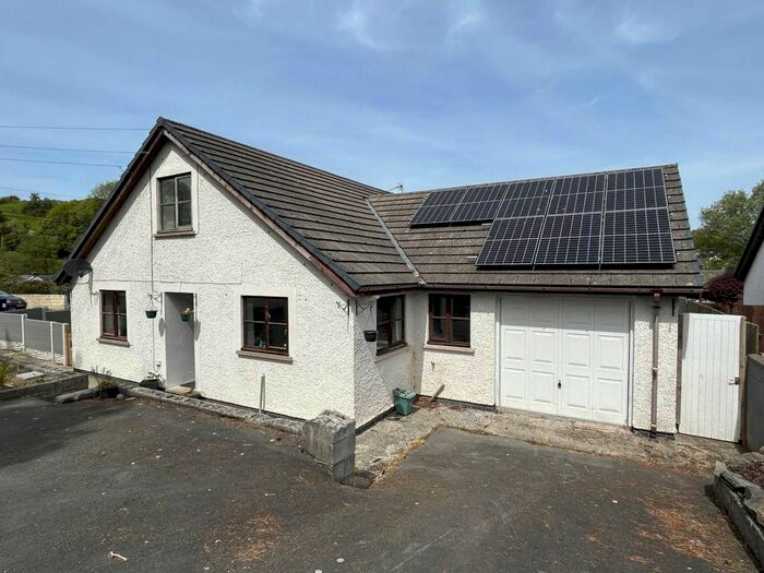 5 Bedroom Bungalow To Rent In Gernant, Llangwyryfon, Aberystwyth, SY23